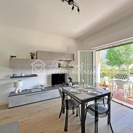 208- Stupendo Trilo Con 2 Bagni Con Ampio Terrazzo Inclusa * 马瑟利