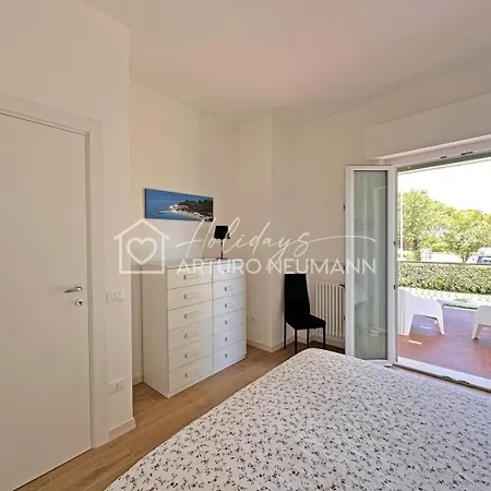208- Stupendo Trilo Con 2 Bagni Con Ampio Terrazzo Inclusa Apartmán *
