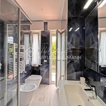公寓 208- Stupendo Trilo Con 2 Bagni Con Ampio Terrazzo Inclusa