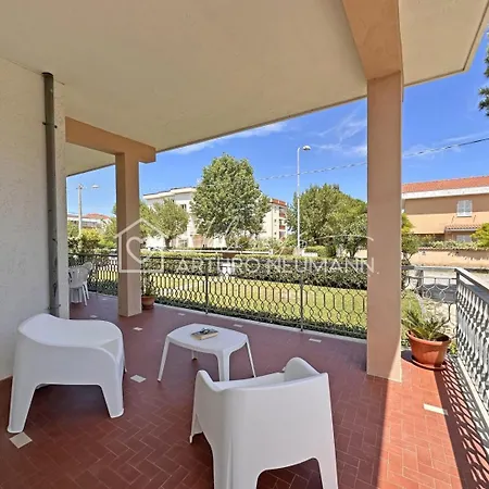 208- Stupendo Trilo Con 2 Bagni Con Ampio Terrazzo Inclusa * 马瑟利